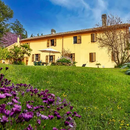 Glicine ベッド・アンド・ブレックファスト アンコーナ