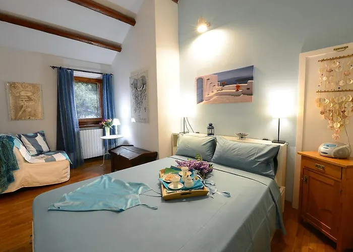 ベッド・アンド・ブレックファスト Glicine 3*