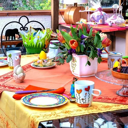 Bed & Breakfast Glicine 4*