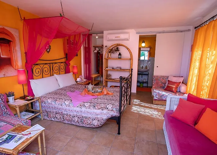 Glicine Bed & Breakfast 3*