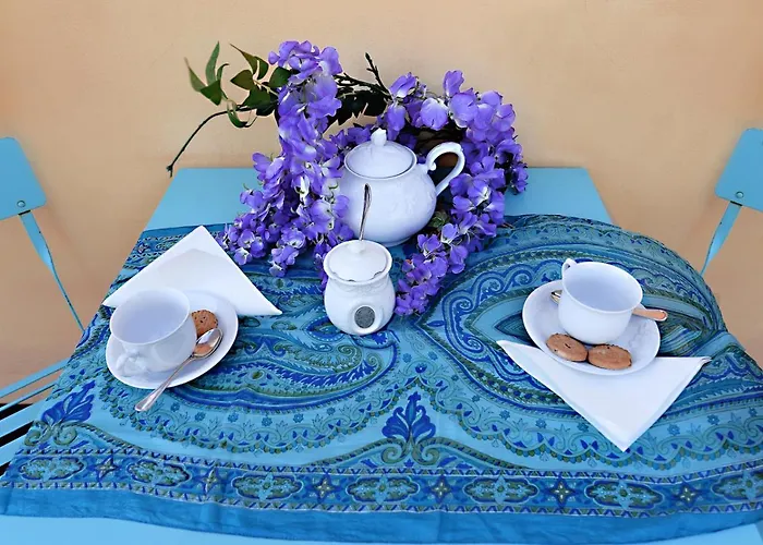 Bed & Breakfast Glicine 3*